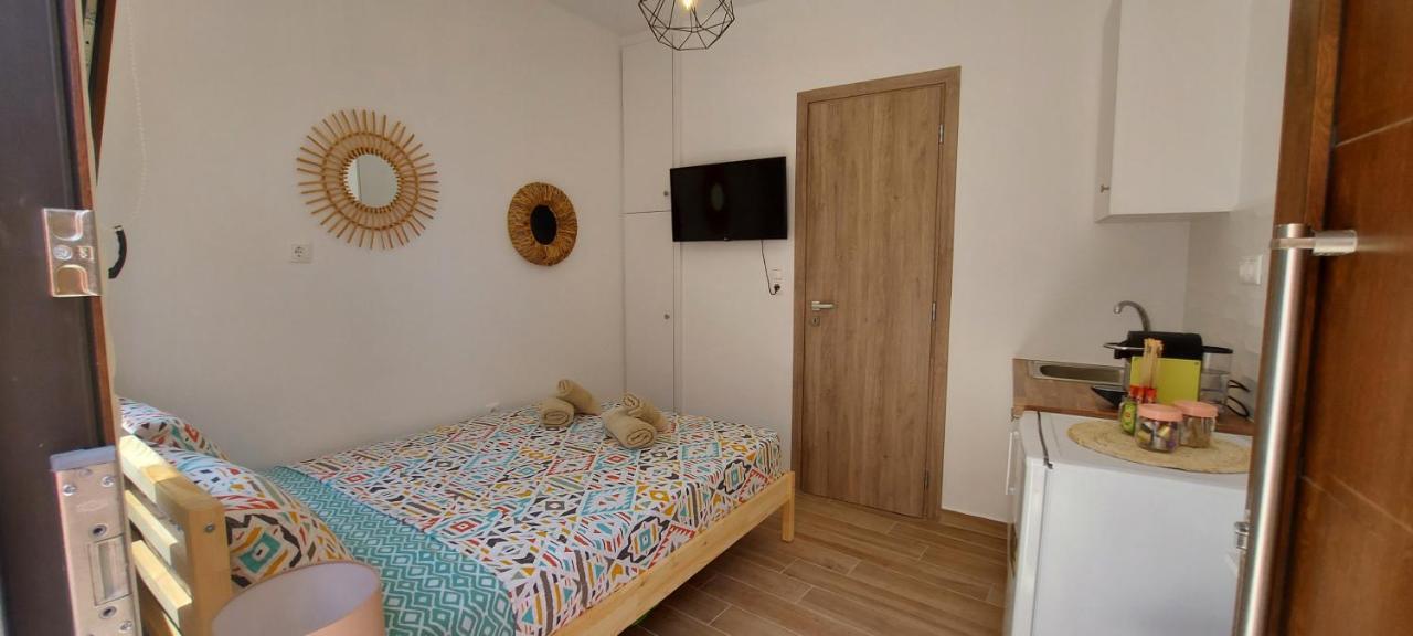 Birdhouse Room Ermoupoli Esterno foto